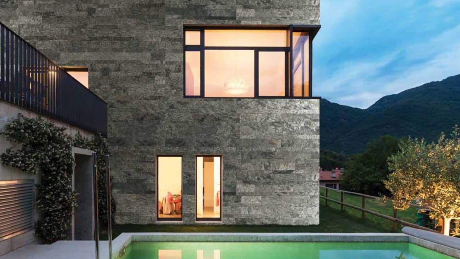 Fassade in Naturstein